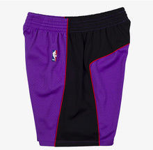 Load image into Gallery viewer, Men&#39;s Toronto Raptors Mitchell &amp; Ness Hardwood Classics Swingman Purple Basketball Shorts
