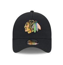 Load image into Gallery viewer, Chicago Blackhawks New Era 9FORTY A-Frame Black Snapback NHL Adustable Hat
