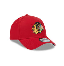 Load image into Gallery viewer, Chicago Blackhawks New Era 9FORTY A-Frame Red Snapback NHL Adustable Hat
