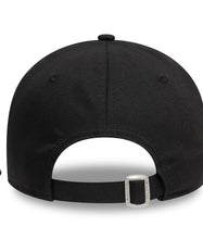 Load image into Gallery viewer, AS Roma New Era 9Forty Adustable Black Soccer Hat
