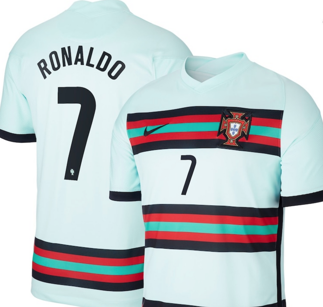 Cristiano Ronaldo Clothing. Nike CA
